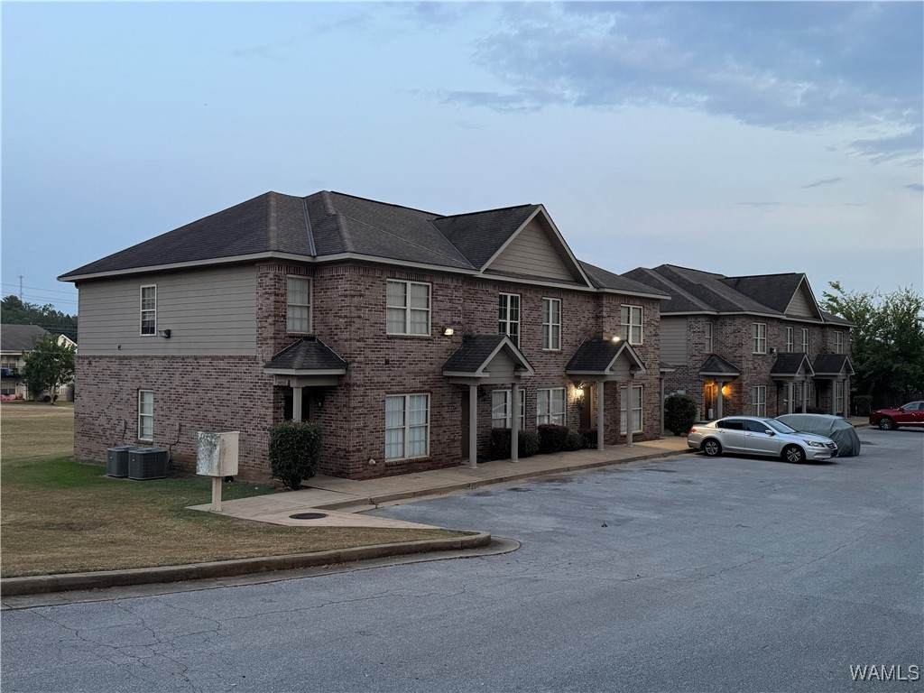 2925 Hargrove Road - Photo 1