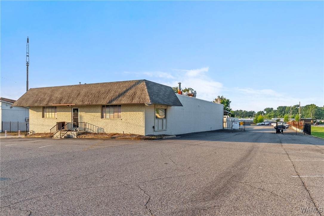 3516 - B Greensboro Avenue - Photo 1