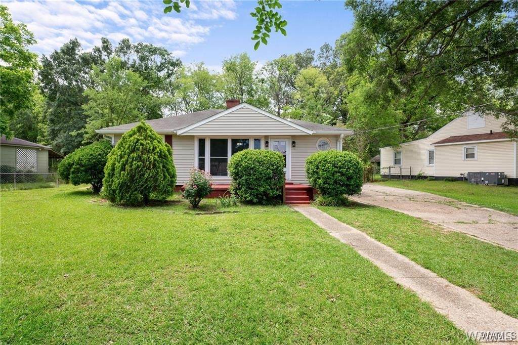 4701 Greenview Drive - Photo 1