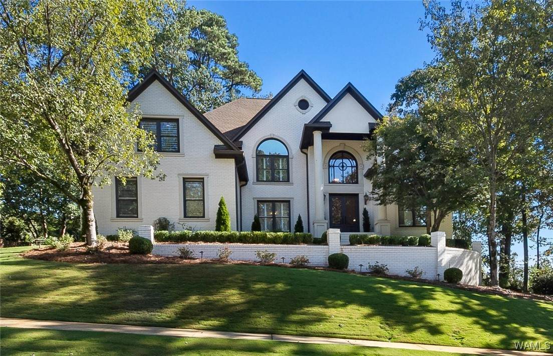 1911 Kingsgate Dr - Photo 1