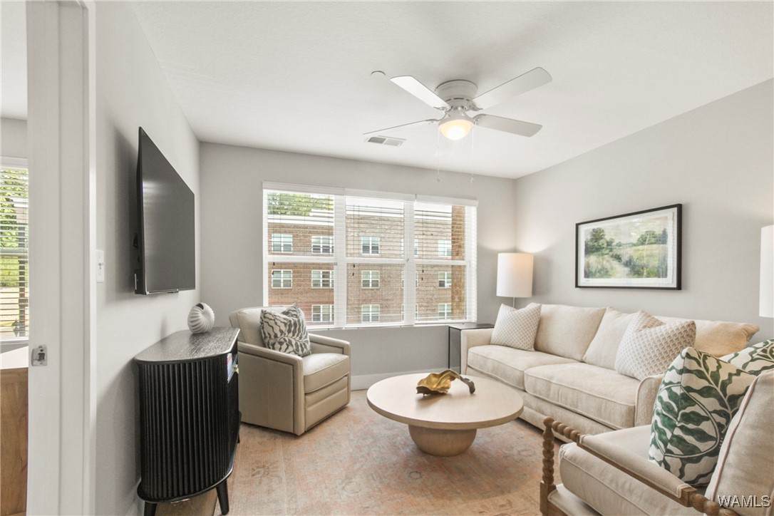 680 6th Avenue - Photo 1