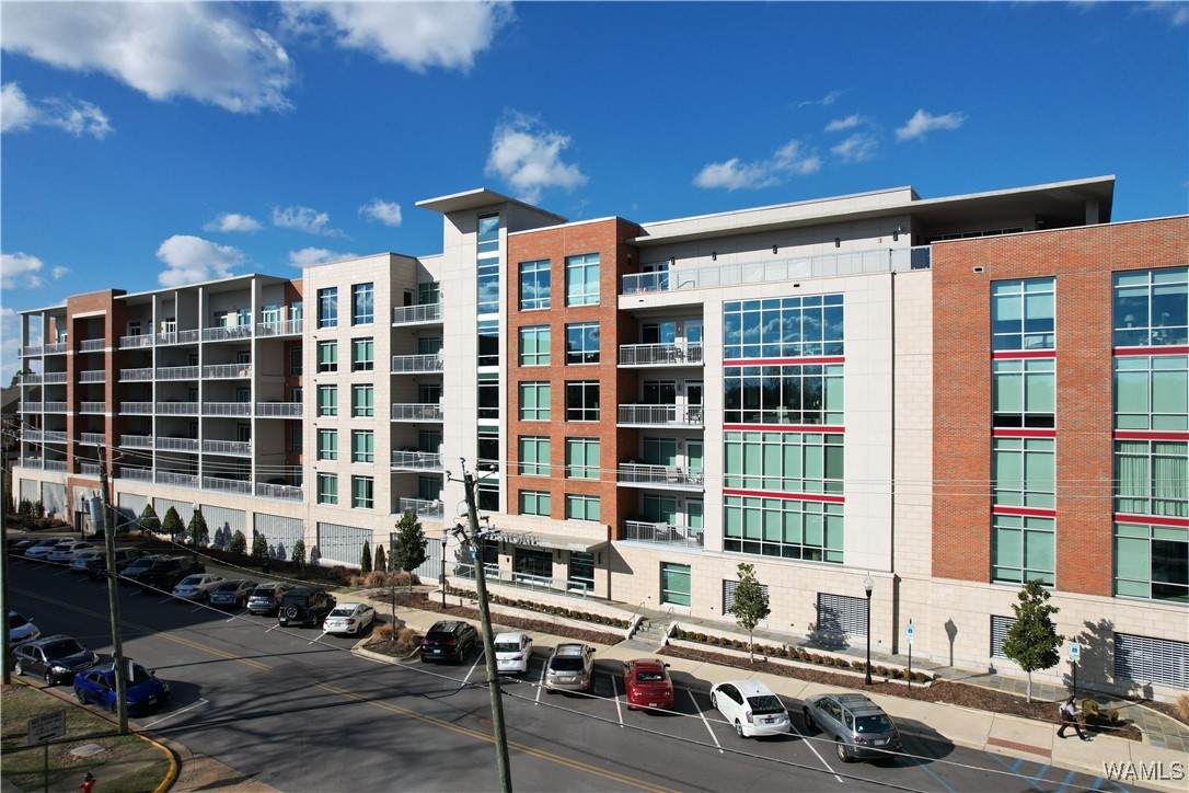 1150 8th Street - Photo 1