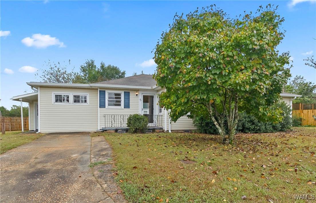 37 Beverly Heights - Photo 1