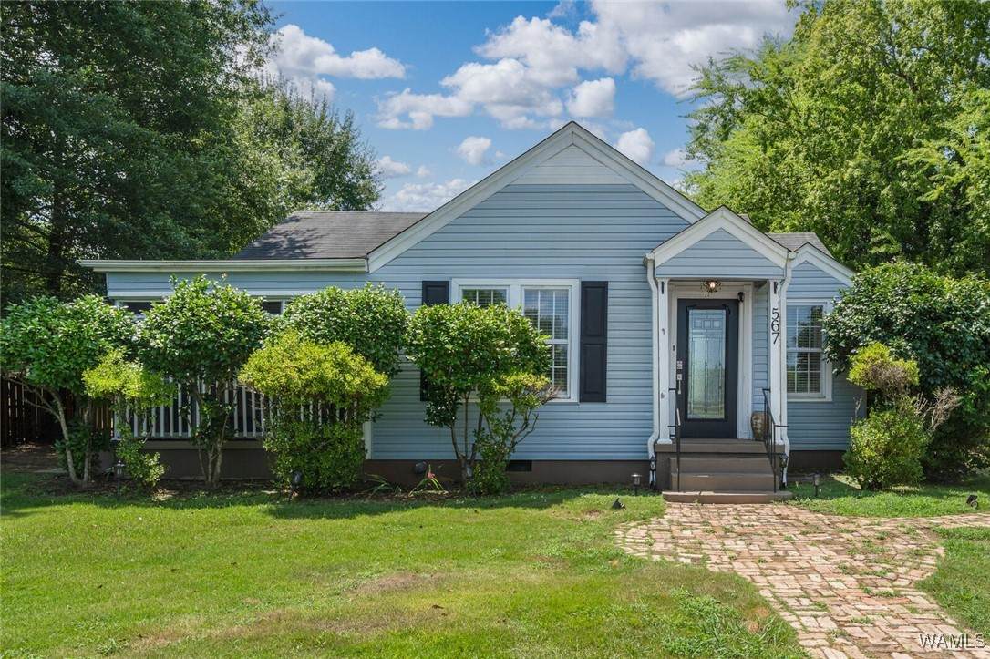 567 25th Street - Photo 1