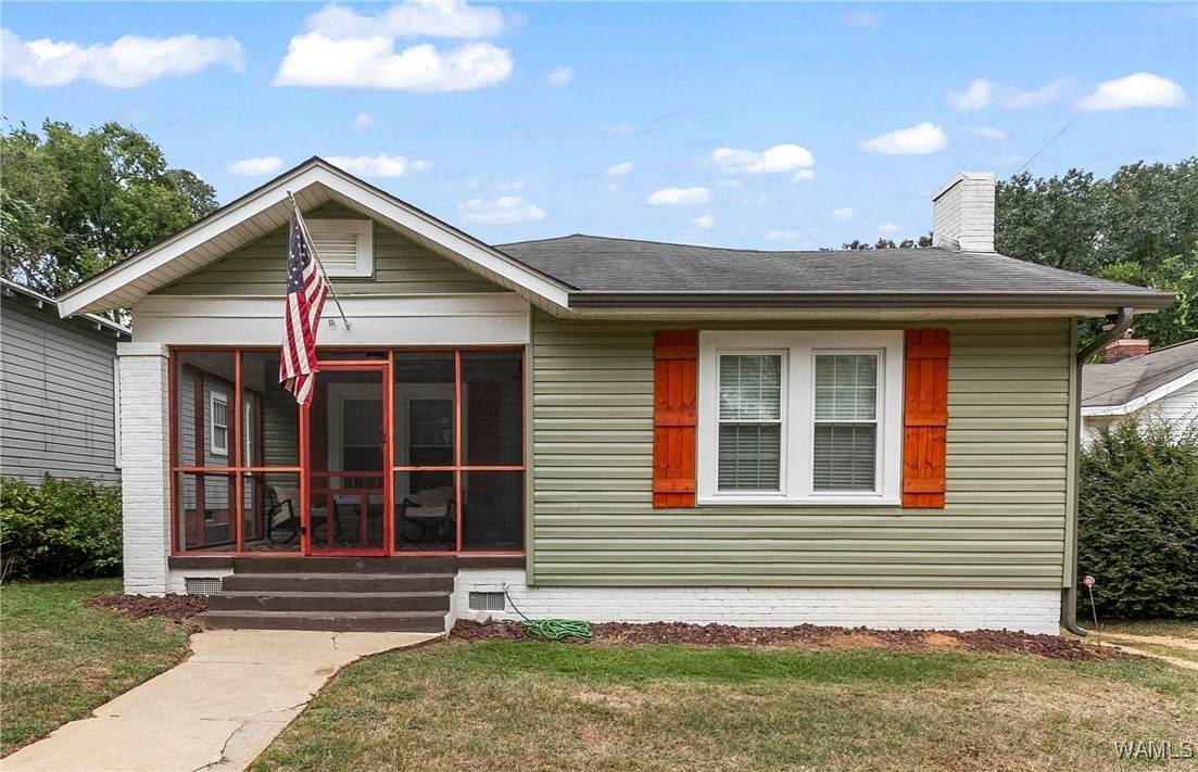 1323 Main Avenue - Photo 1