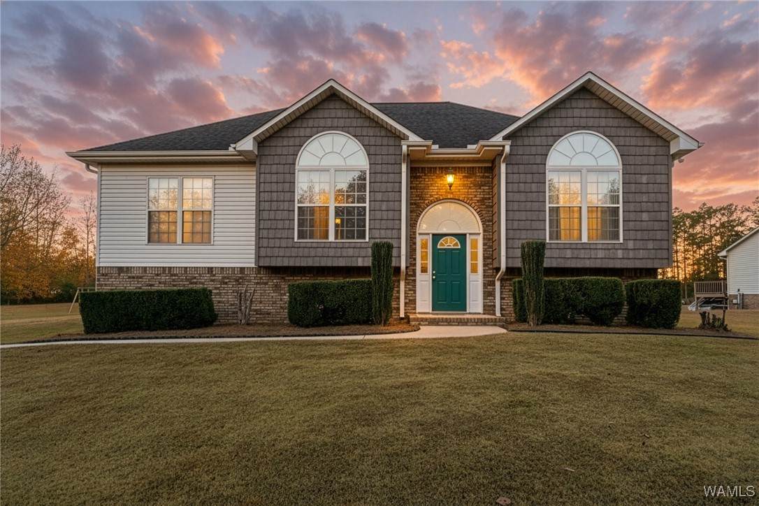 4430 Marilyn Drive - Photo 1