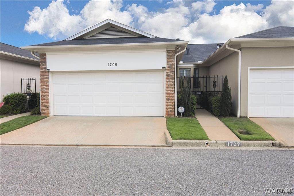 1709 Dauphine Drive - Photo 1