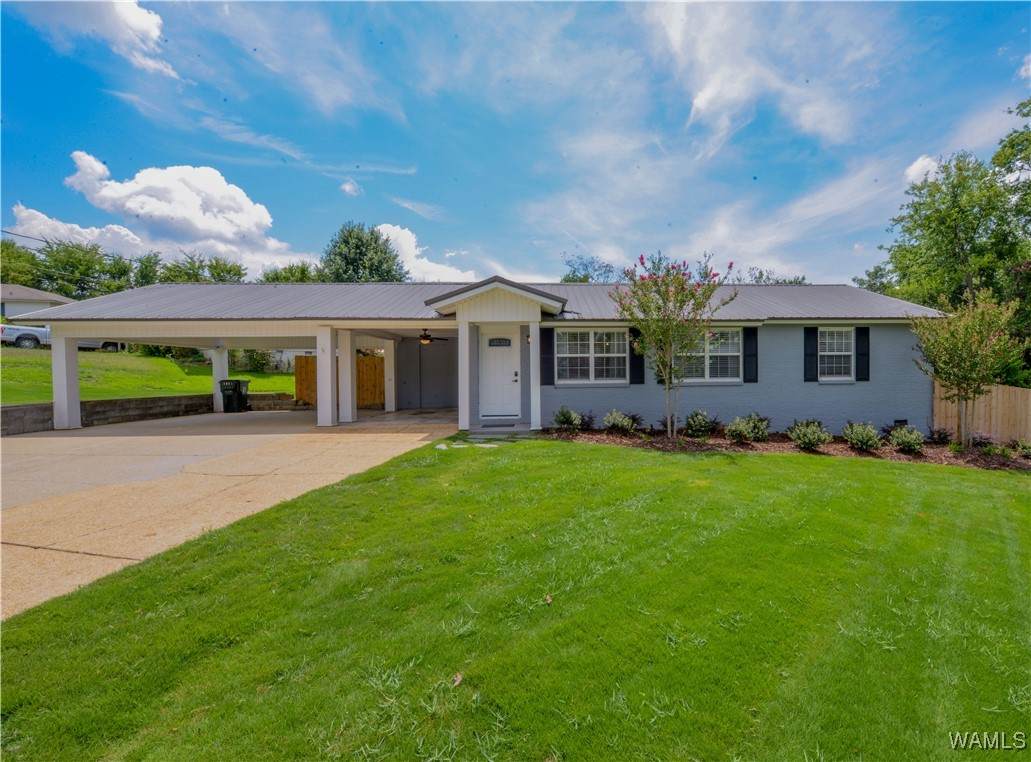 1415 13th Street E - Photo 1