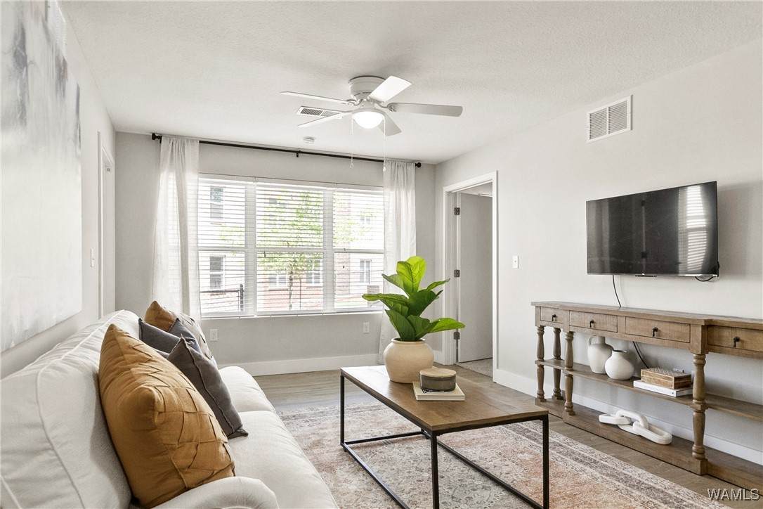 680 6th Avenue - Photo 1