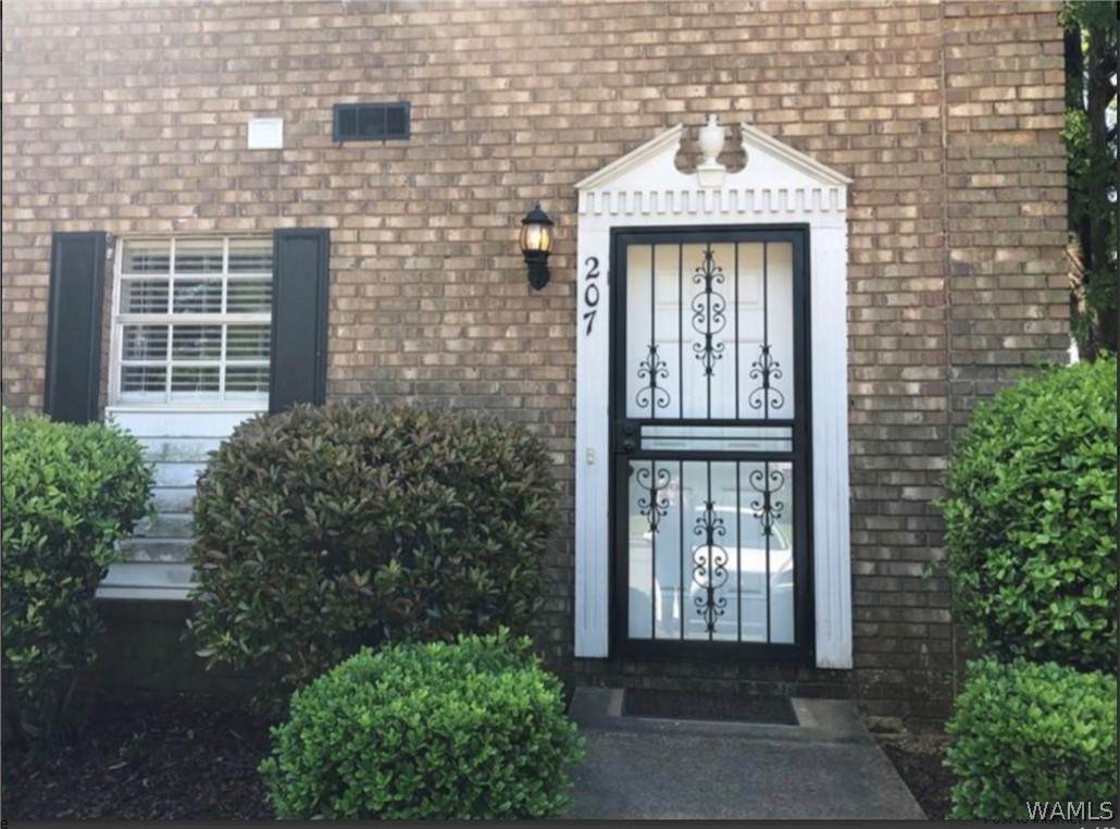 207 22nd Street - Photo 1