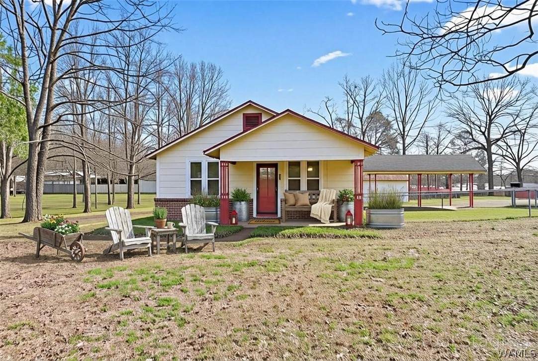 525 Commerce Avenue - Photo 1