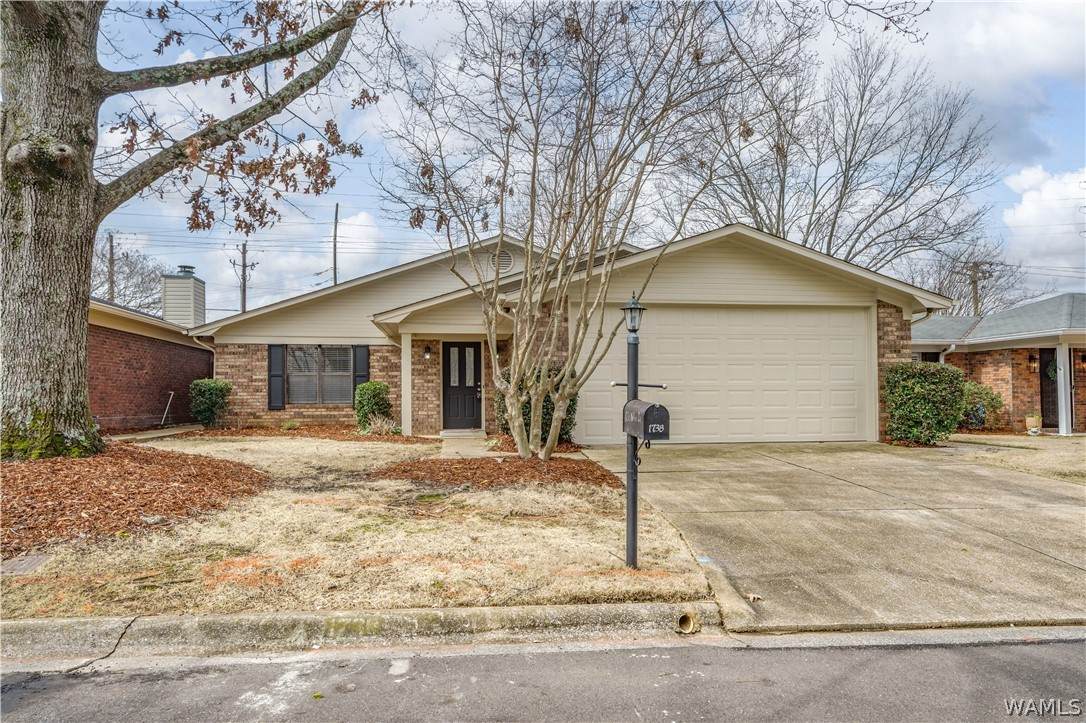 1738 Hollow Lane - Photo 1