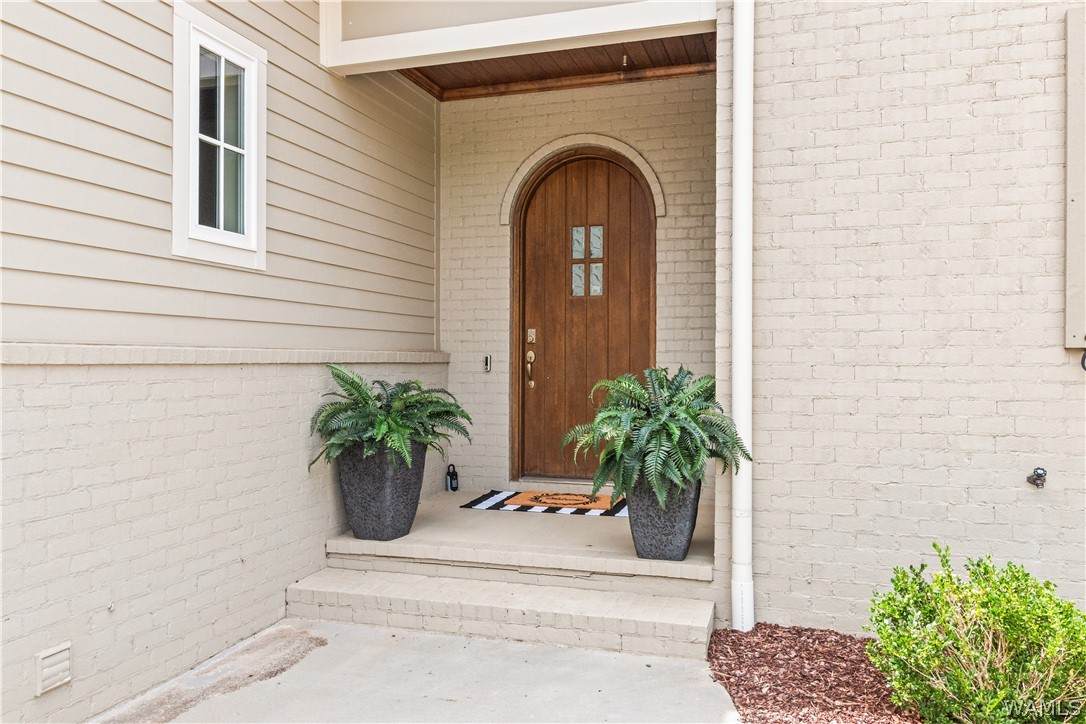 https://bt-photos.global.ssl.fastly.net/tuscaloosa/orig_boomver_1_173725-2.jpg