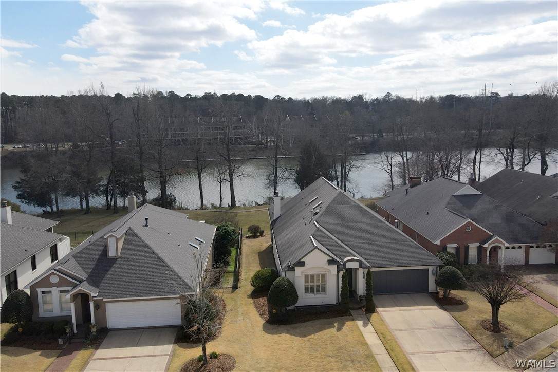 https://bt-photos.global.ssl.fastly.net/tuscaloosa/orig_boomver_1_173742-2.jpg