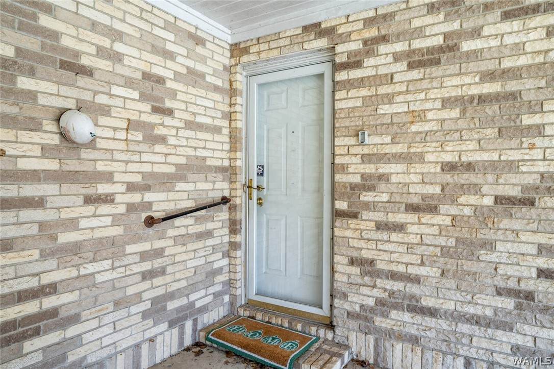 https://bt-photos.global.ssl.fastly.net/tuscaloosa/orig_boomver_1_173763-2.jpg