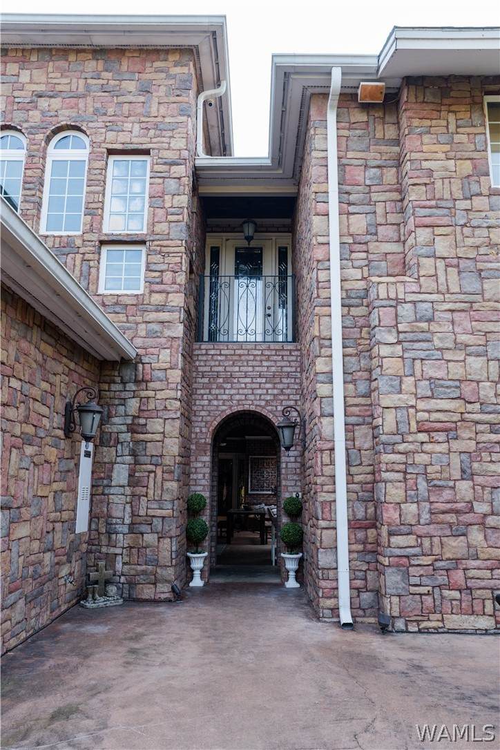 https://bt-photos.global.ssl.fastly.net/tuscaloosa/orig_boomver_1_173774-2.jpg