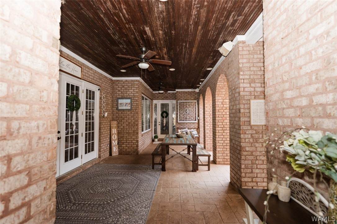 https://bt-photos.global.ssl.fastly.net/tuscaloosa/orig_boomver_1_173774-2.jpg