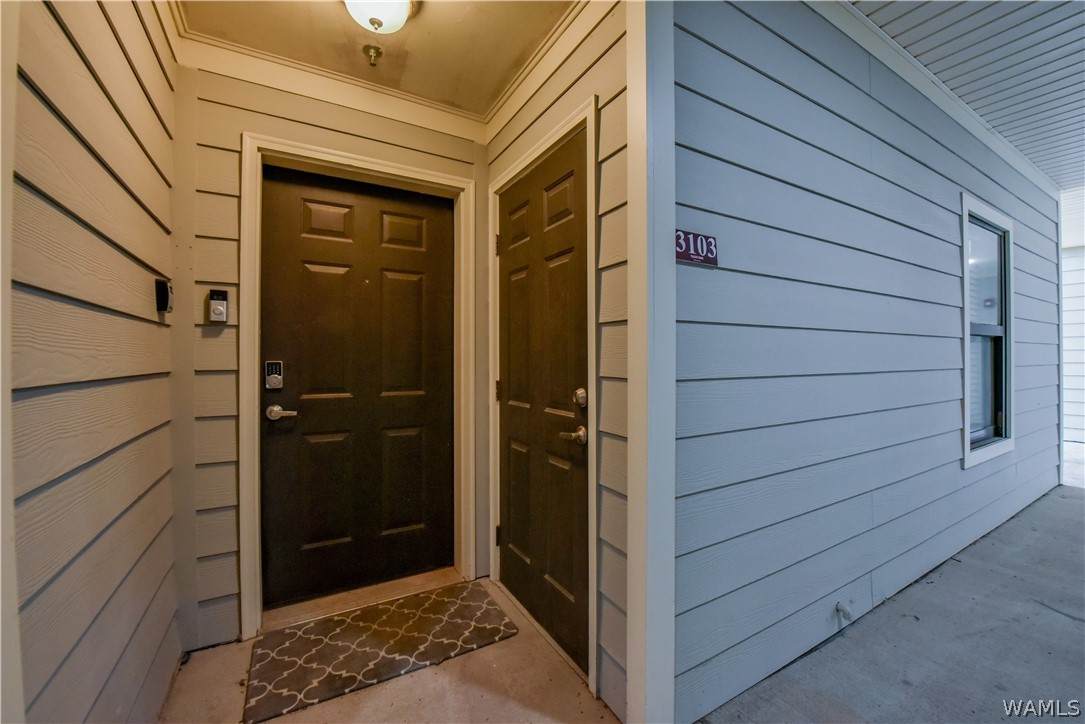 3218 Veterans Memorial Parkway - Photo 1