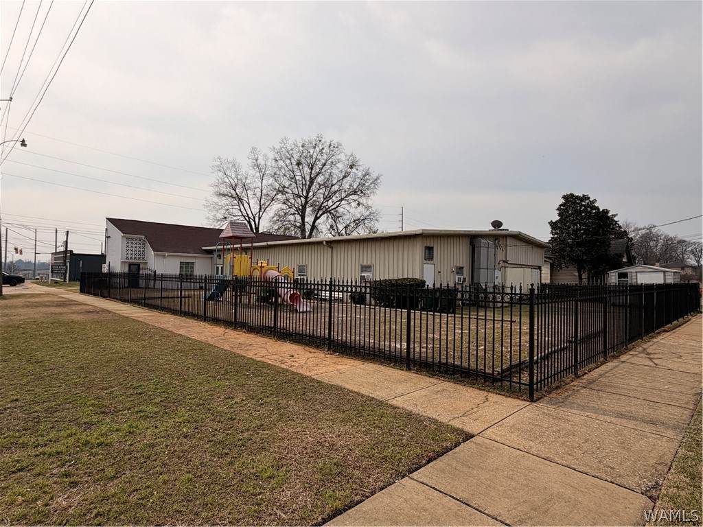 https://bt-photos.global.ssl.fastly.net/tuscaloosa/orig_boomver_1_173834-2.jpg