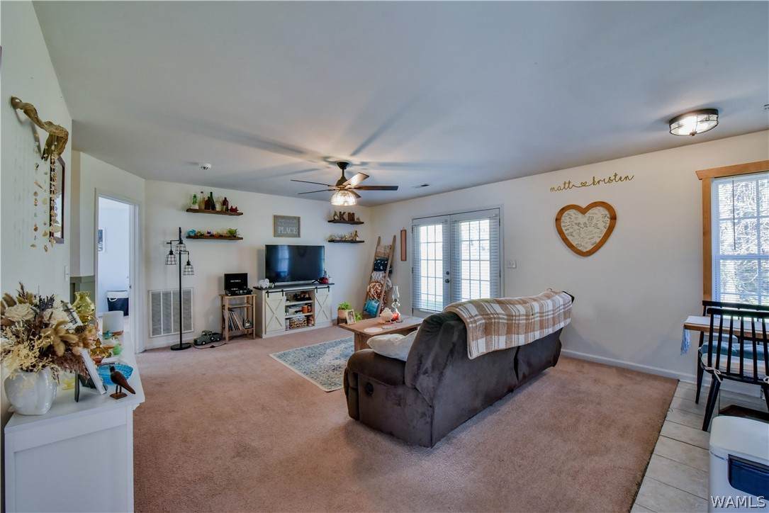 https://bt-photos.global.ssl.fastly.net/tuscaloosa/orig_boomver_1_173945-2.jpg