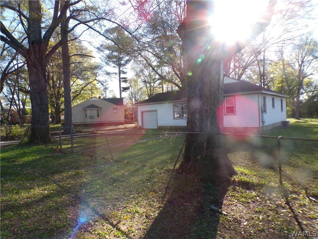 https://bt-photos.global.ssl.fastly.net/tuscaloosa/orig_boomver_1_173996-2.jpg