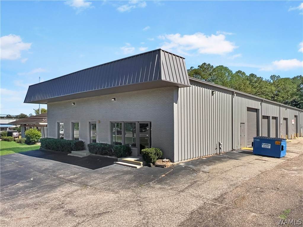 https://bt-photos.global.ssl.fastly.net/tuscaloosa/orig_boomver_1_174120-2.jpg