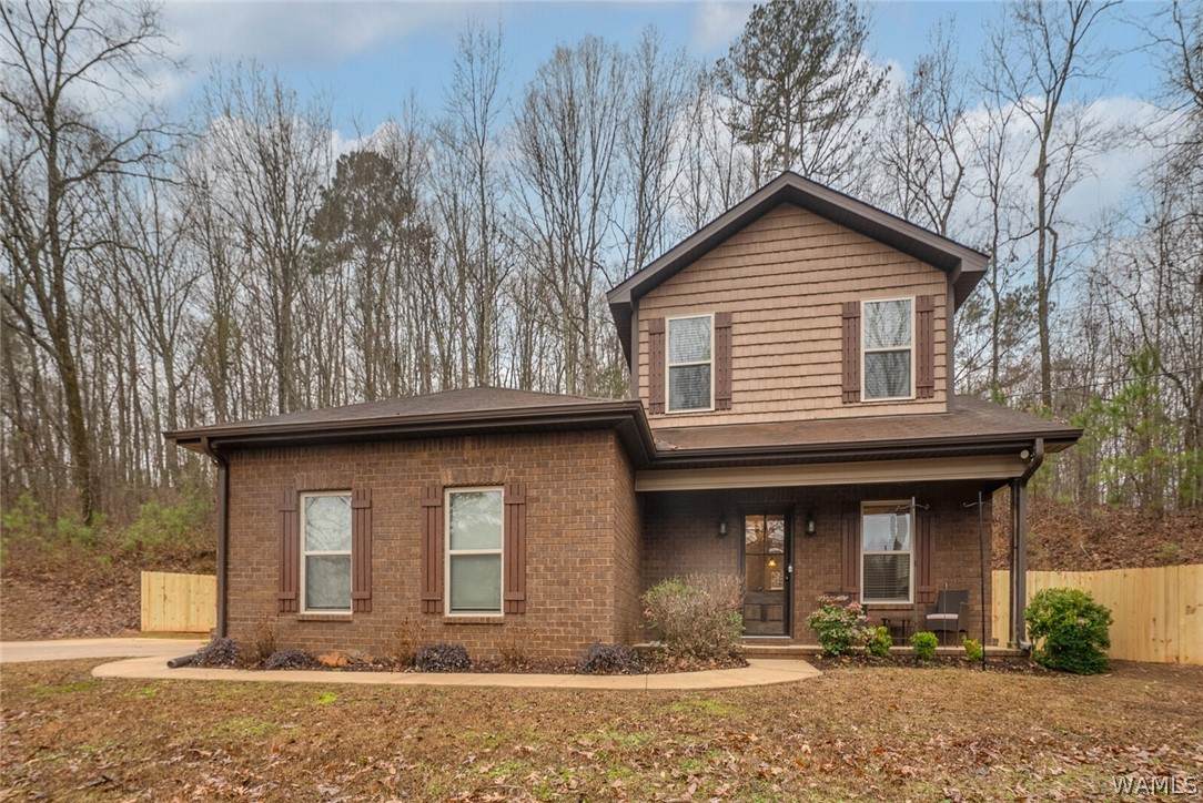 15174 Green Circle - Photo 1