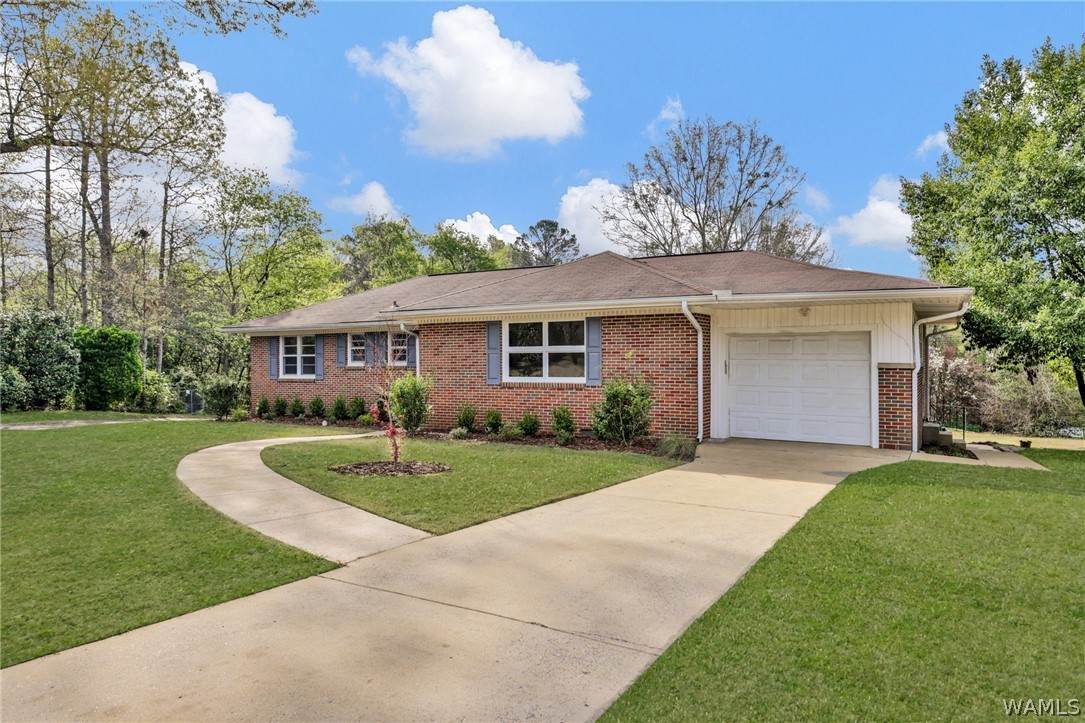 20 Windsor Drive - Photo 1