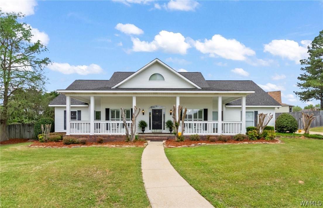 872 Amberwood Drive - Photo 1