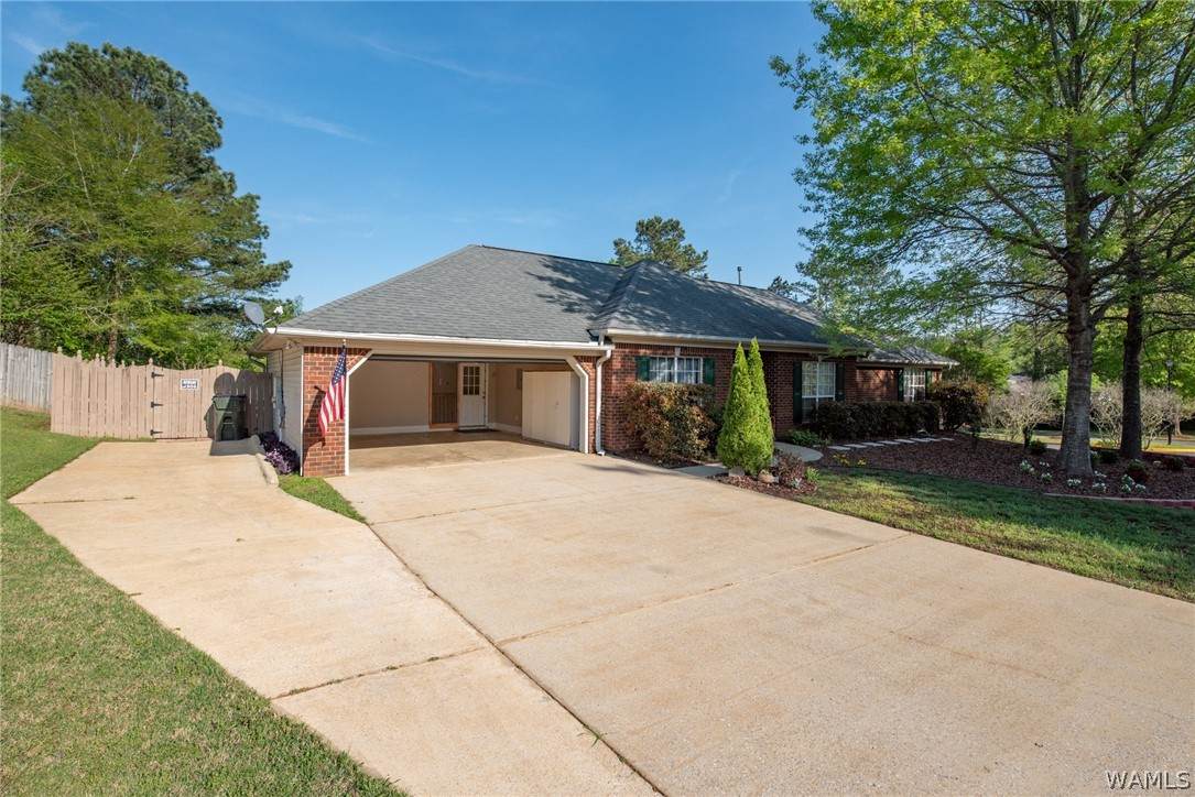 https://bt-photos.global.ssl.fastly.net/tuscaloosa/orig_boomver_2_174394-2.jpg
