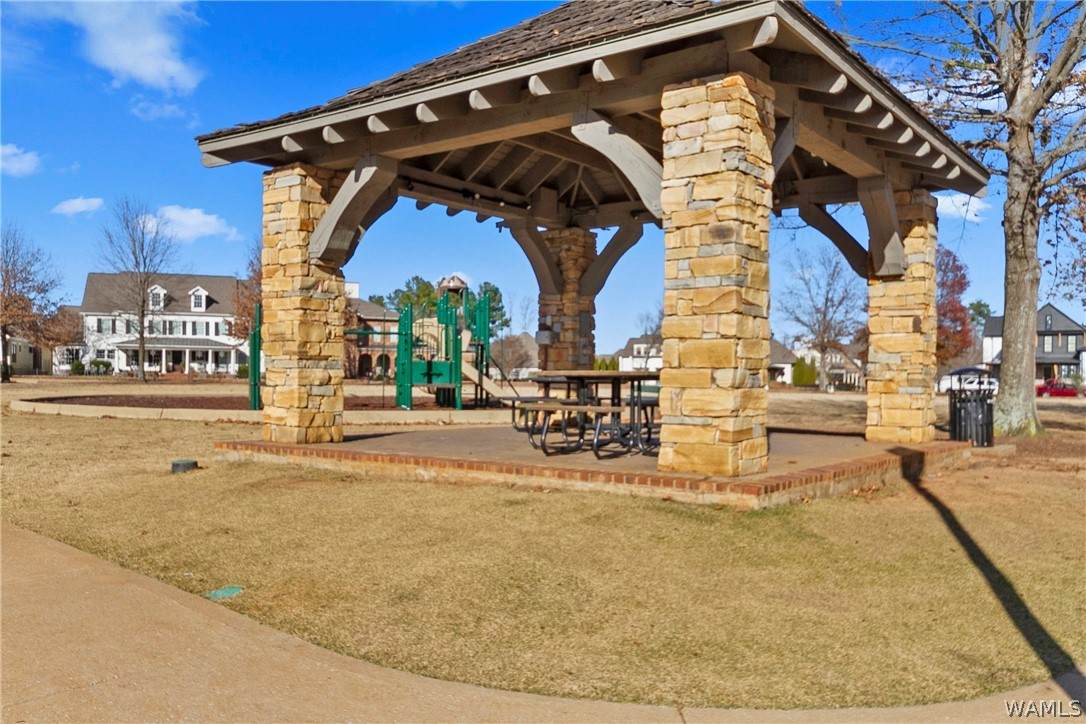 https://bt-photos.global.ssl.fastly.net/tuscaloosa/orig_boomver_1_174487-2.jpg