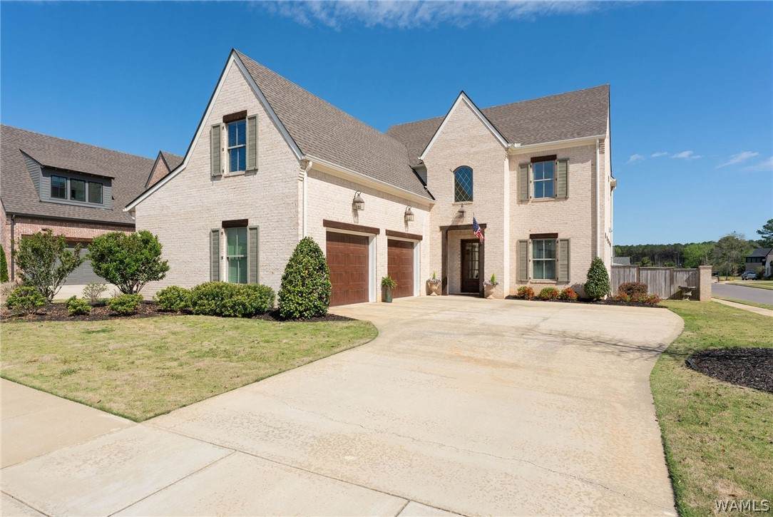 583 Lansdowne Lane - Photo 1