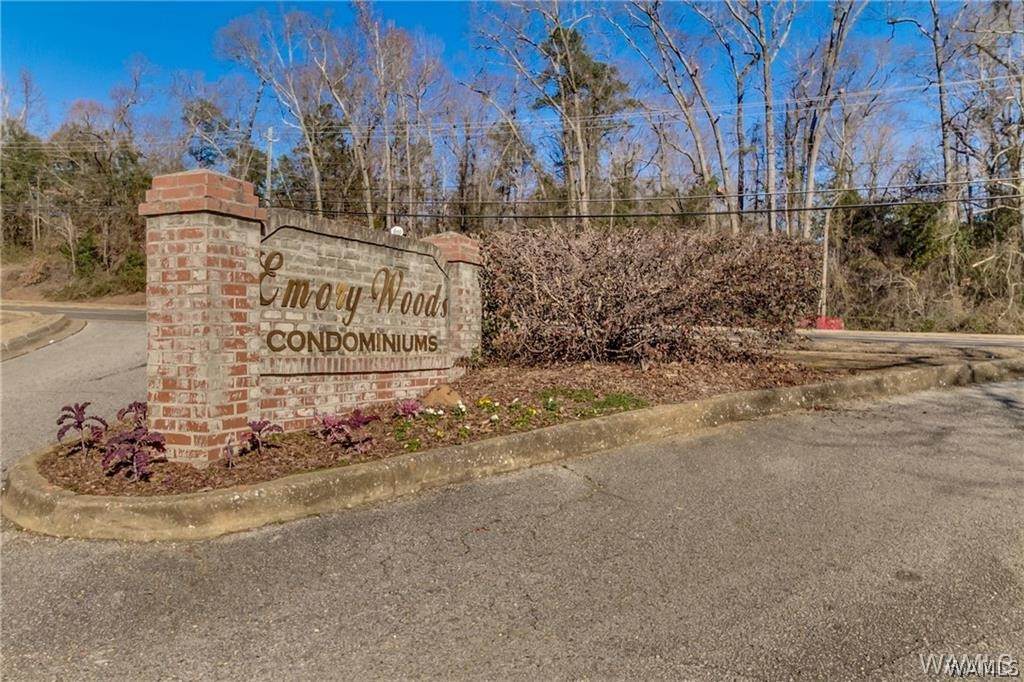 2515 Veterans Memorial Parkway - Photo 1
