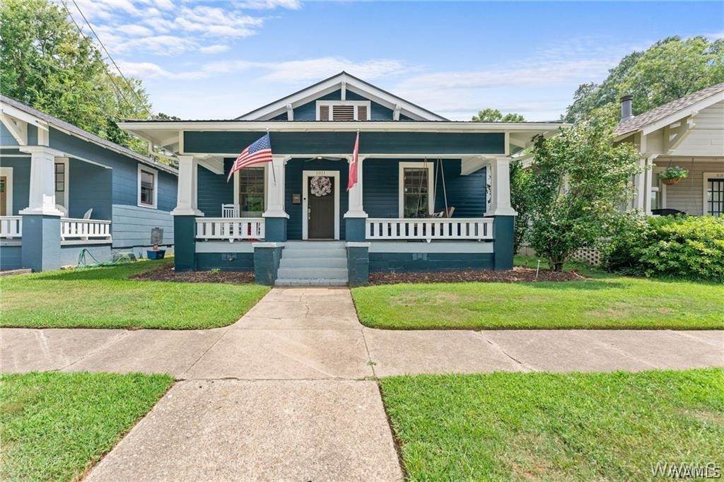 1811 3rd Street - Photo 1