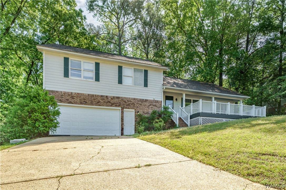 4513 Rainwood Avenue - Photo 1