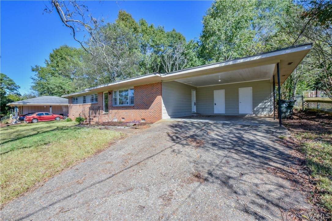 https://bt-photos.global.ssl.fastly.net/tuscaloosa/orig_boomver_1_174783-2.jpg