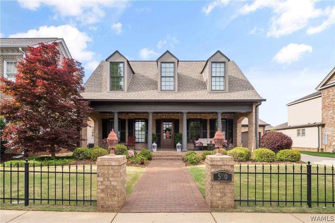580 The Townes - Photo 1