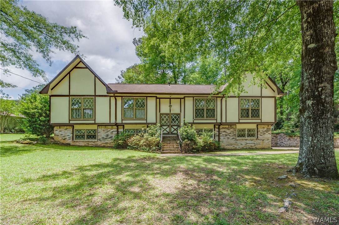 5602 Inverness Place - Photo 1