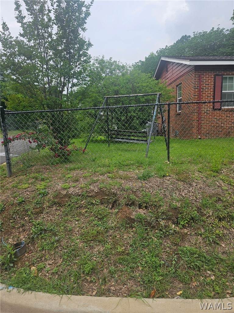 https://bt-photos.global.ssl.fastly.net/tuscaloosa/orig_boomver_1_174992-2.jpg
