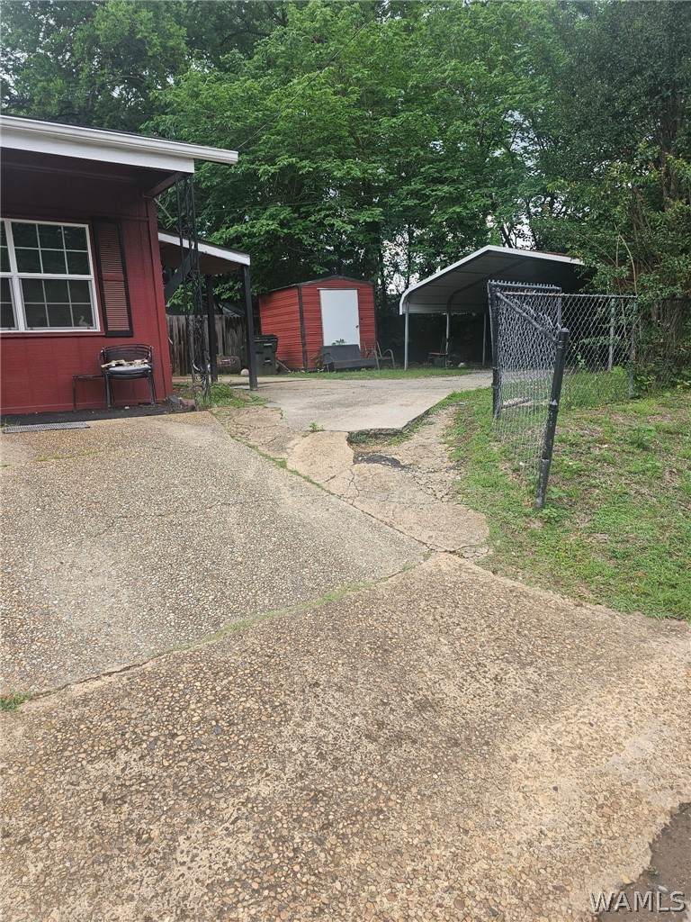 https://bt-photos.global.ssl.fastly.net/tuscaloosa/orig_boomver_1_174992-2.jpg