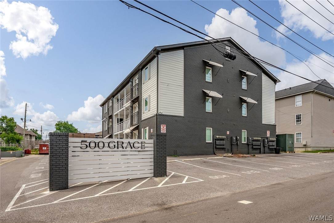 500 Grace Street - Photo 1