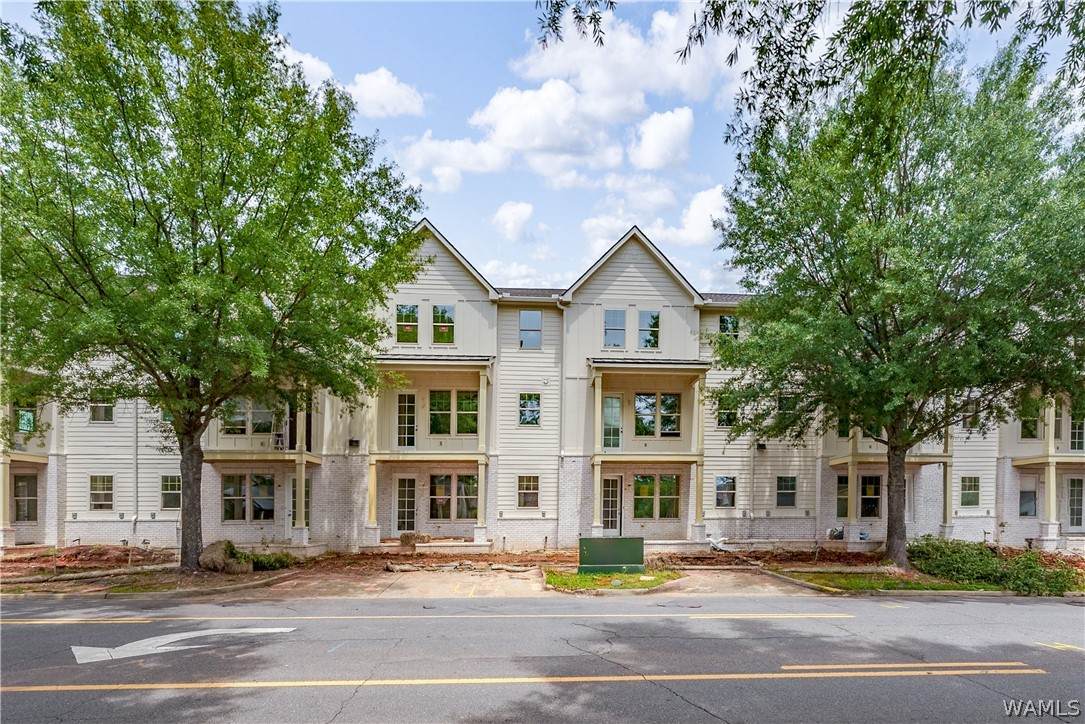 https://bt-photos.global.ssl.fastly.net/tuscaloosa/orig_boomver_1_175179-2.jpg