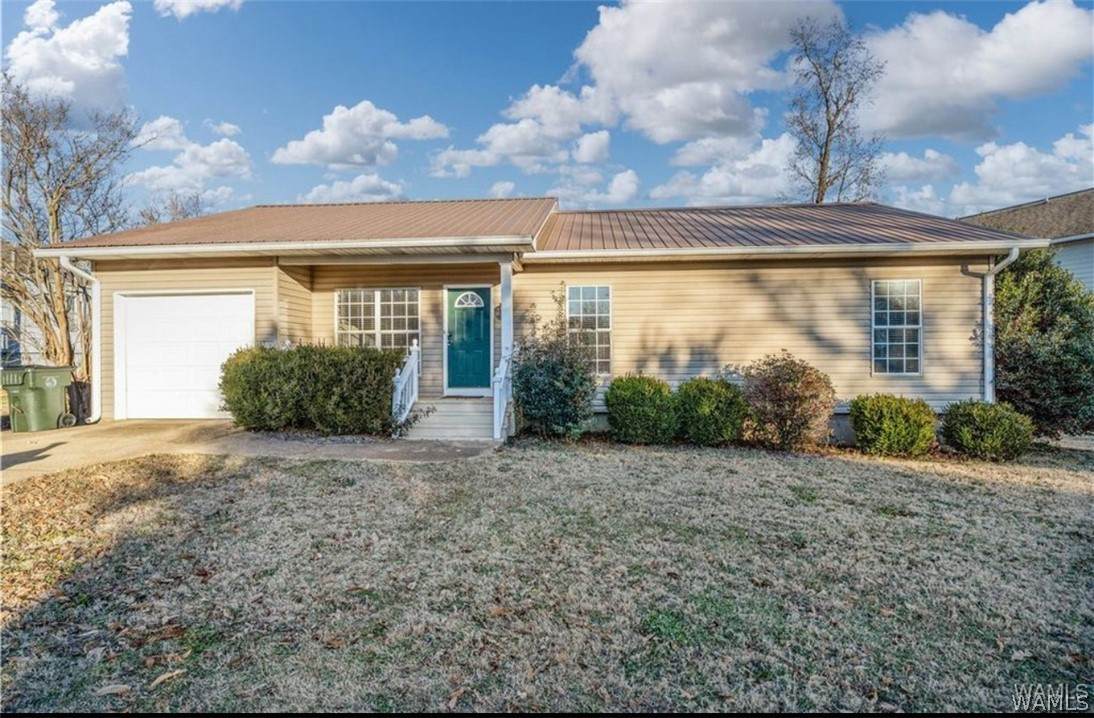 16 Beverly Heights - Photo 1