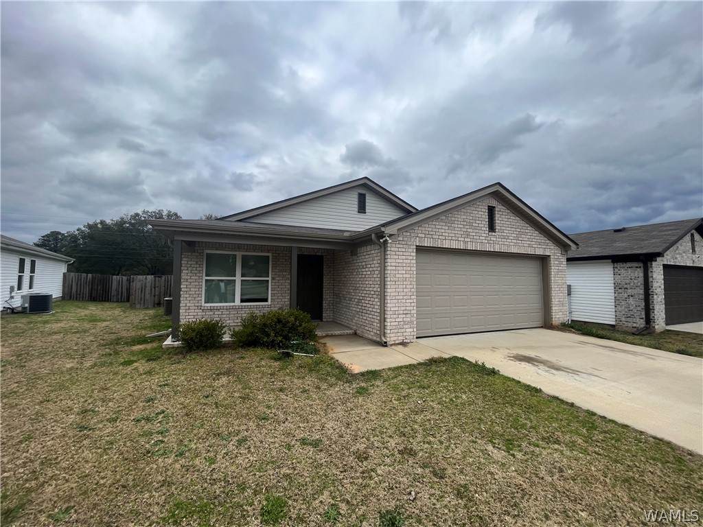 104 Bradford Circle - Photo 1