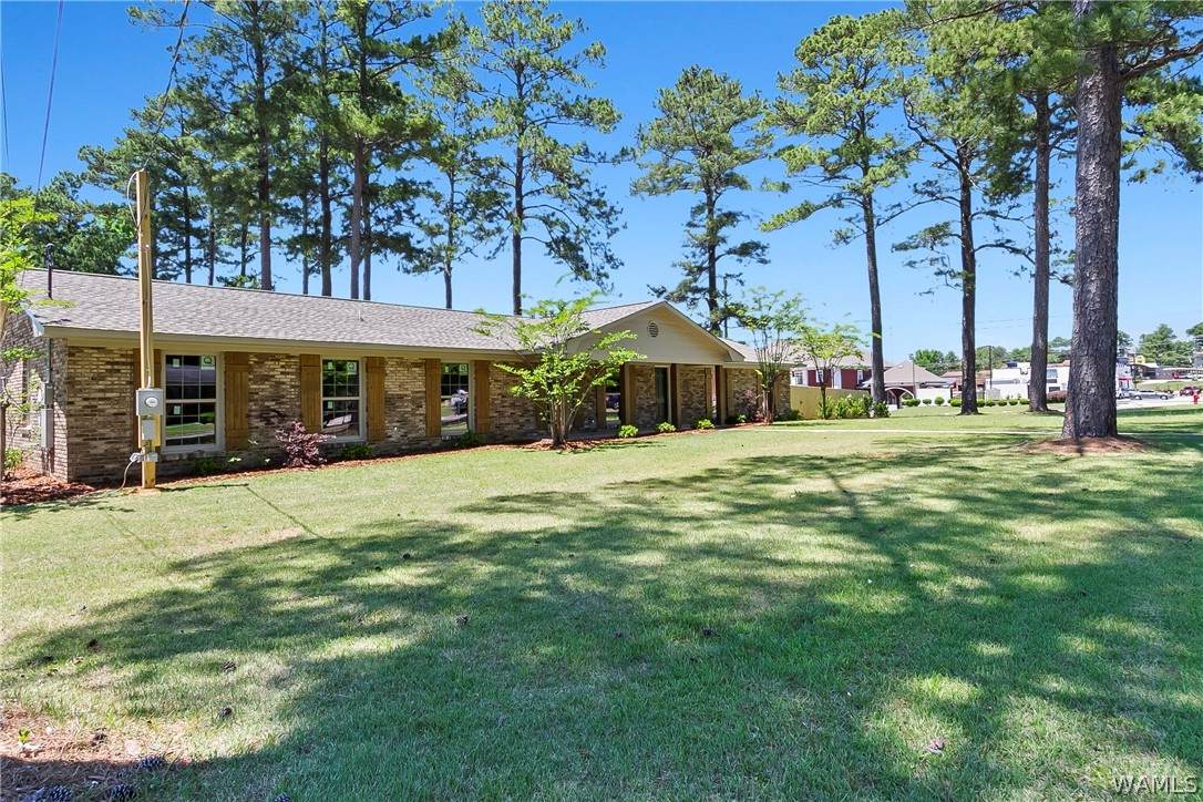 https://bt-photos.global.ssl.fastly.net/tuscaloosa/orig_boomver_1_175432-2.jpg