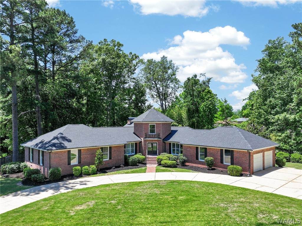 528 Northshore Drive - Photo 1