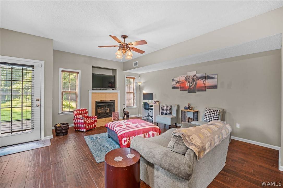 https://bt-photos.global.ssl.fastly.net/tuscaloosa/orig_boomver_1_175506-2.jpg