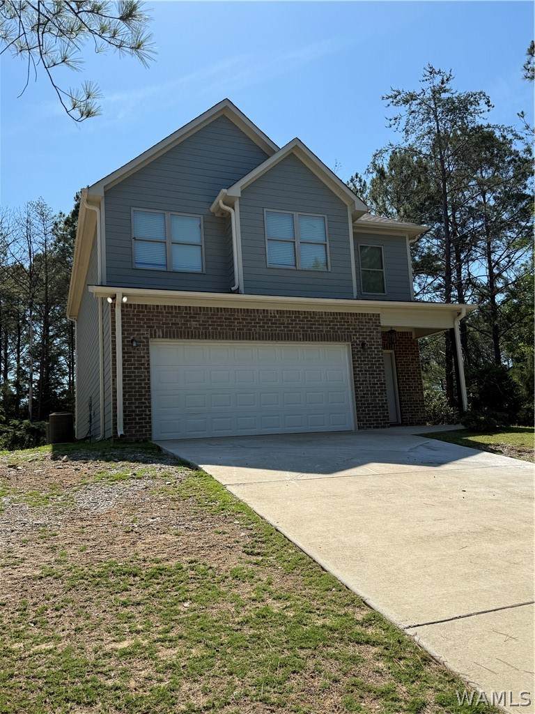 15613 Capstone Boulevard - Photo 1