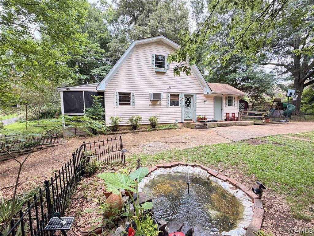 https://bt-photos.global.ssl.fastly.net/tuscaloosa/orig_boomver_1_175585-2.jpg