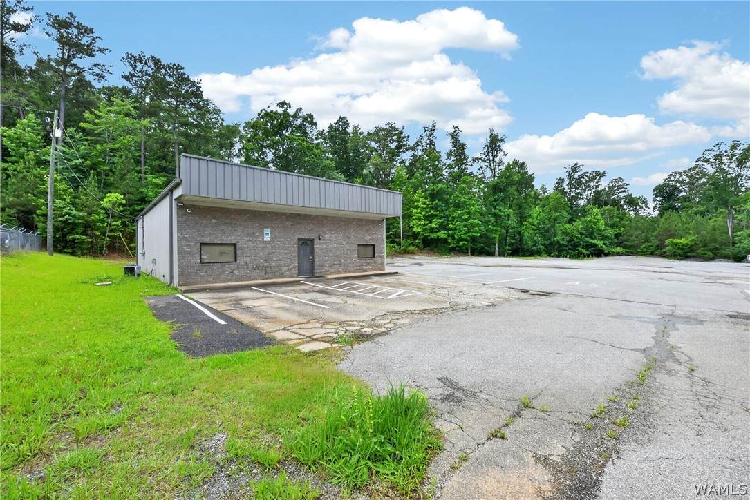 https://bt-photos.global.ssl.fastly.net/tuscaloosa/orig_boomver_1_175590-2.jpg